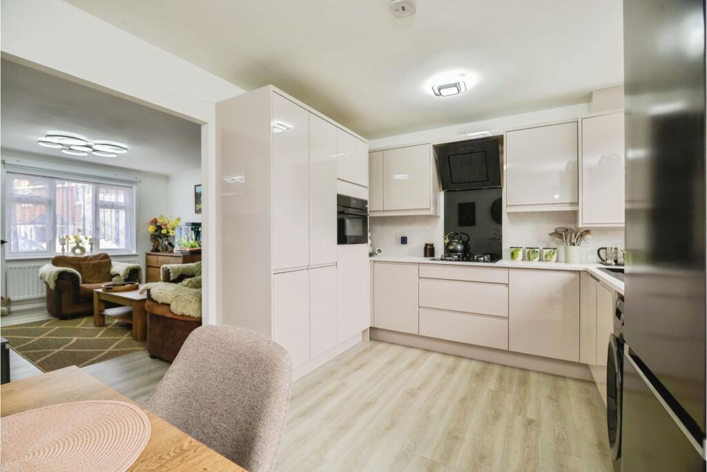 House in Stockton-on-Tees, Hartlepool - View 4