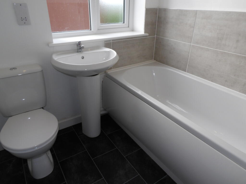 House in Blackburn - View 4