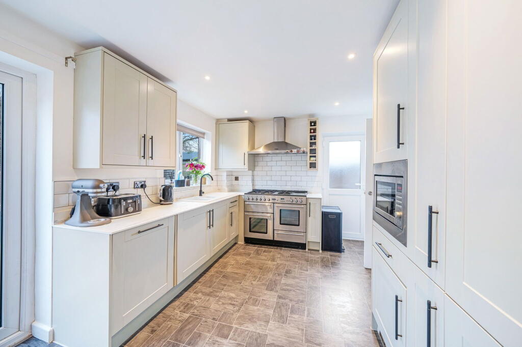Gaunts Close, Portishead, Bristol, BS20 8BL photo 4