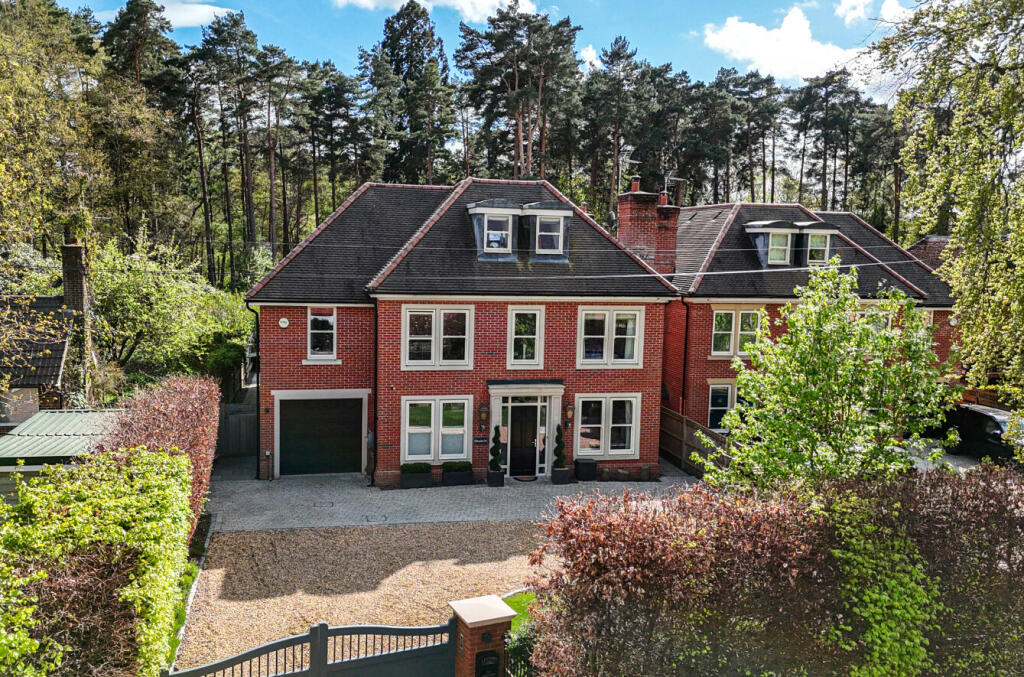 Main image of property: Waterloo Road, Crowthorne, Berkshire