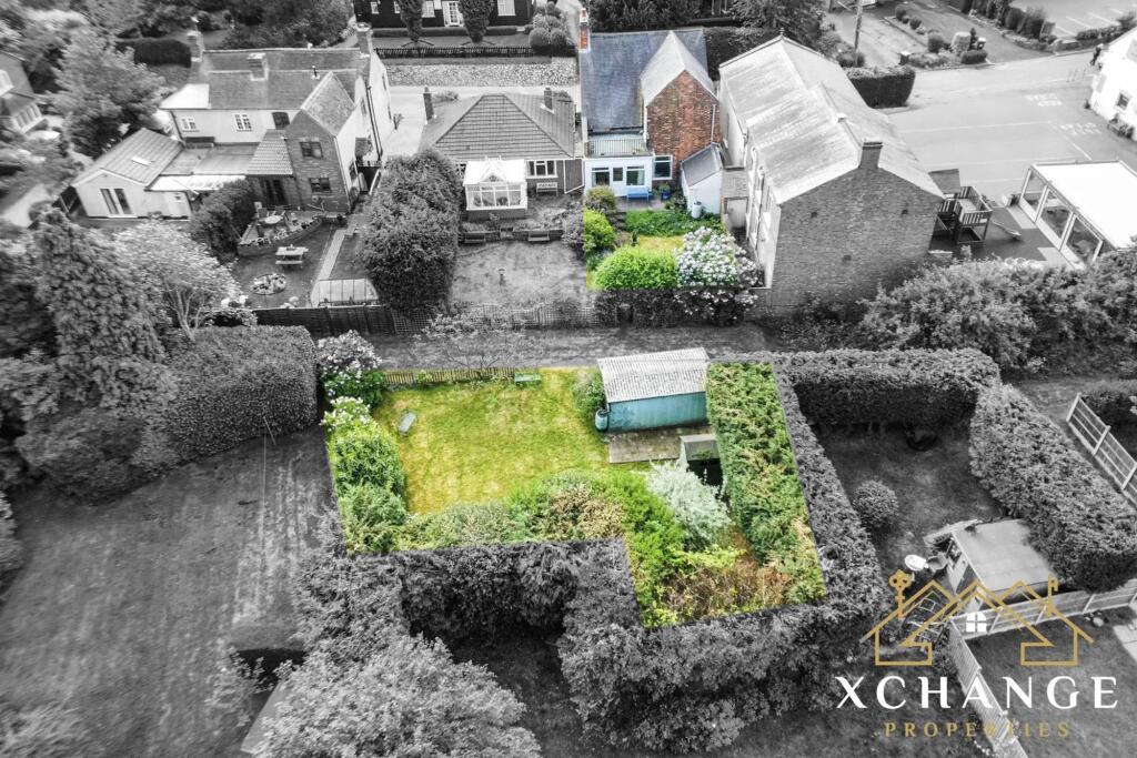 Grange Road, Hartshill, CV10 photo 4