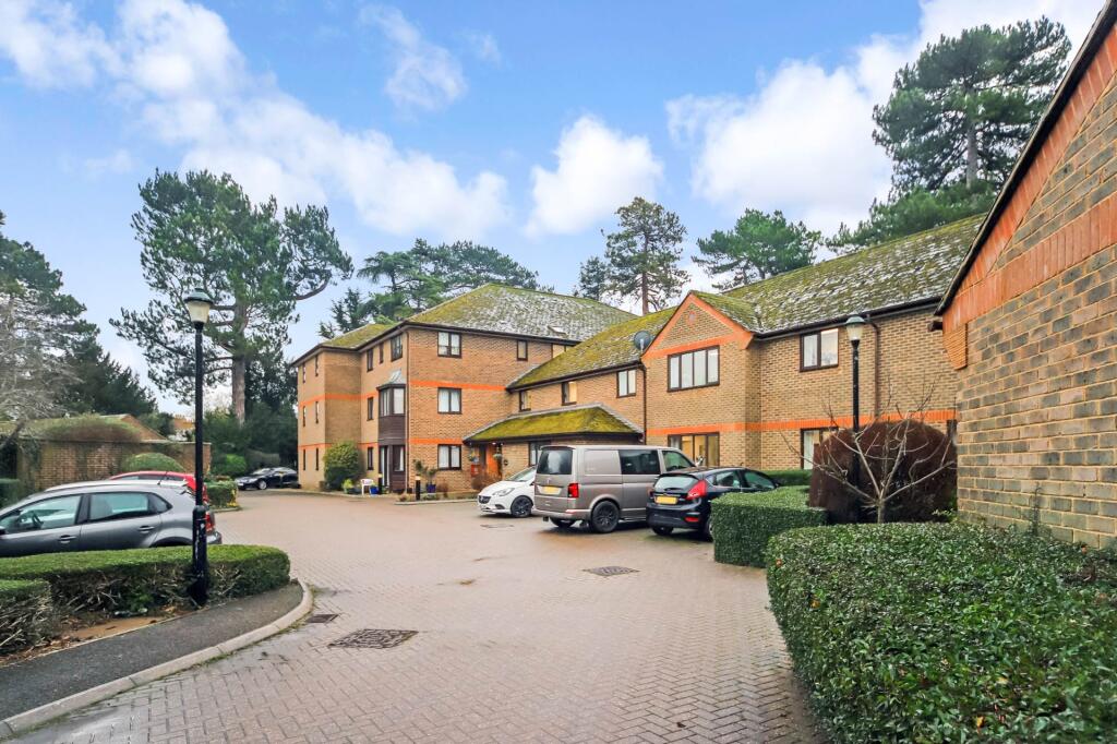 Main image of property: The Furlong, King Street, Tring