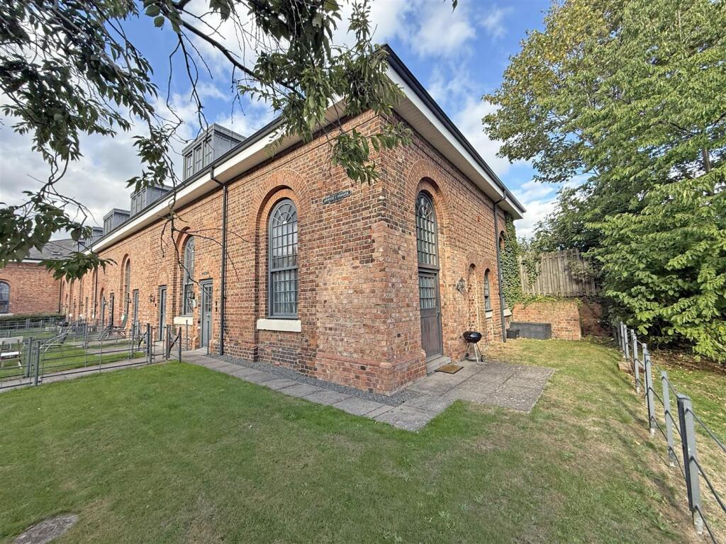 Main image of property: Benbow Quay, Shrewsbury