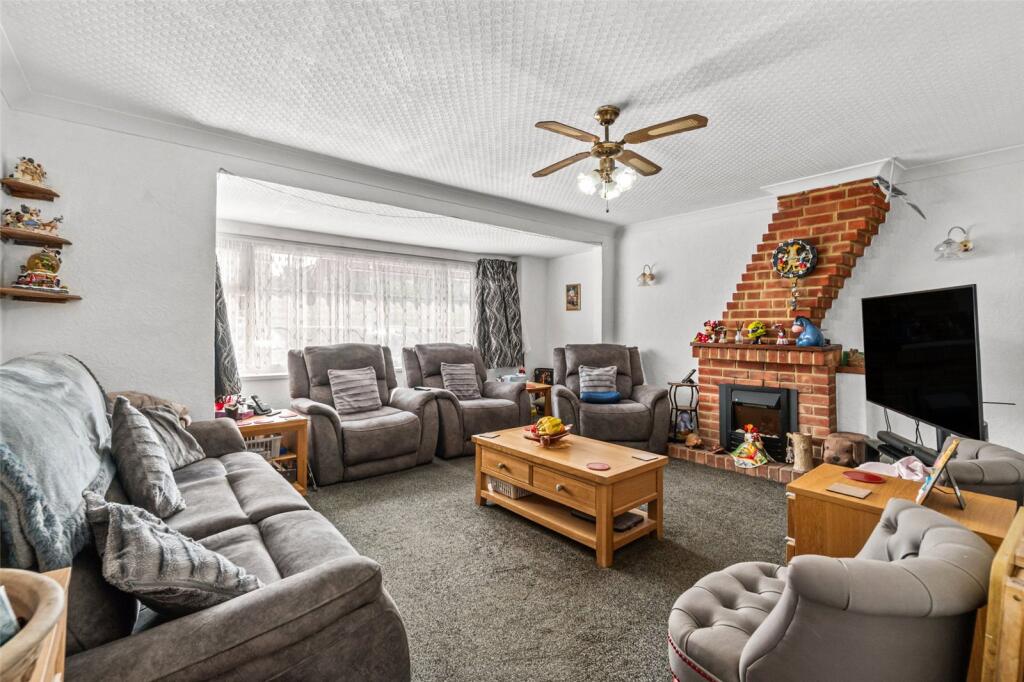 House in London - View 2