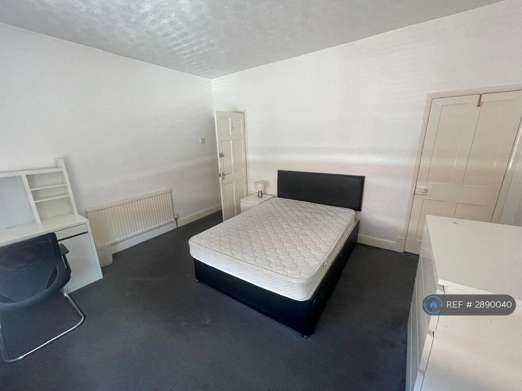 1 bedroom house share for rent