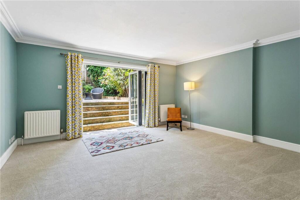 St Dunstans Road, London, W6 - View 6