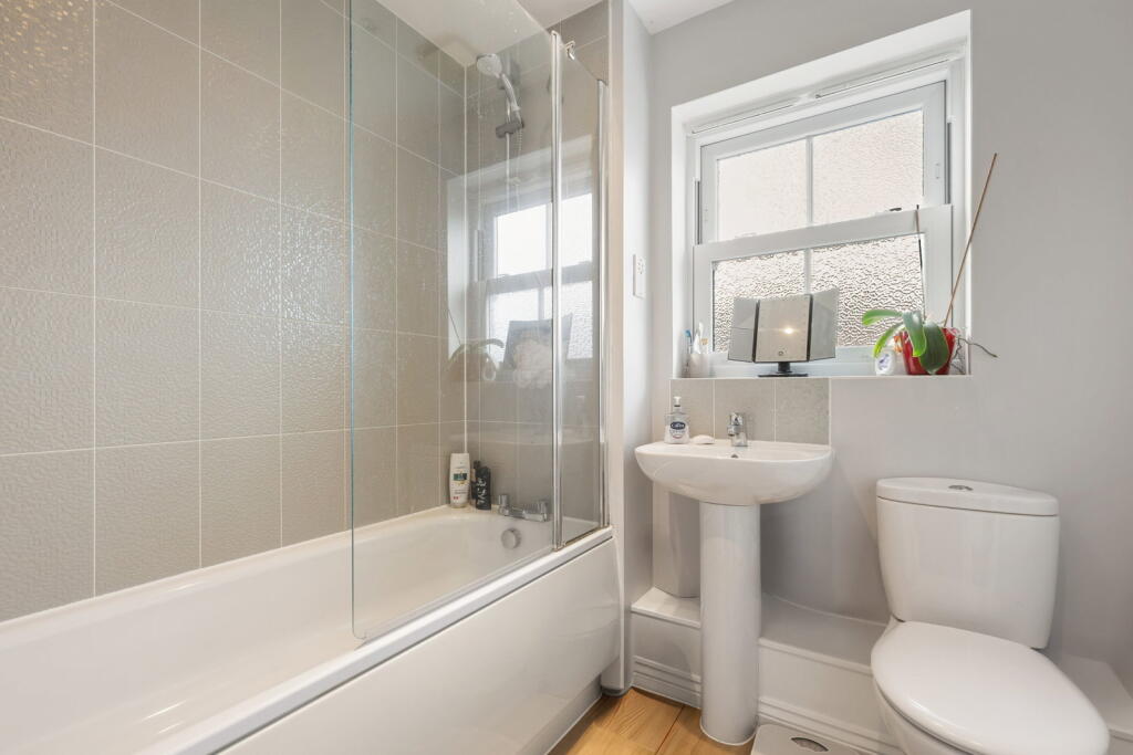 House in Colchester, Essex - View 5