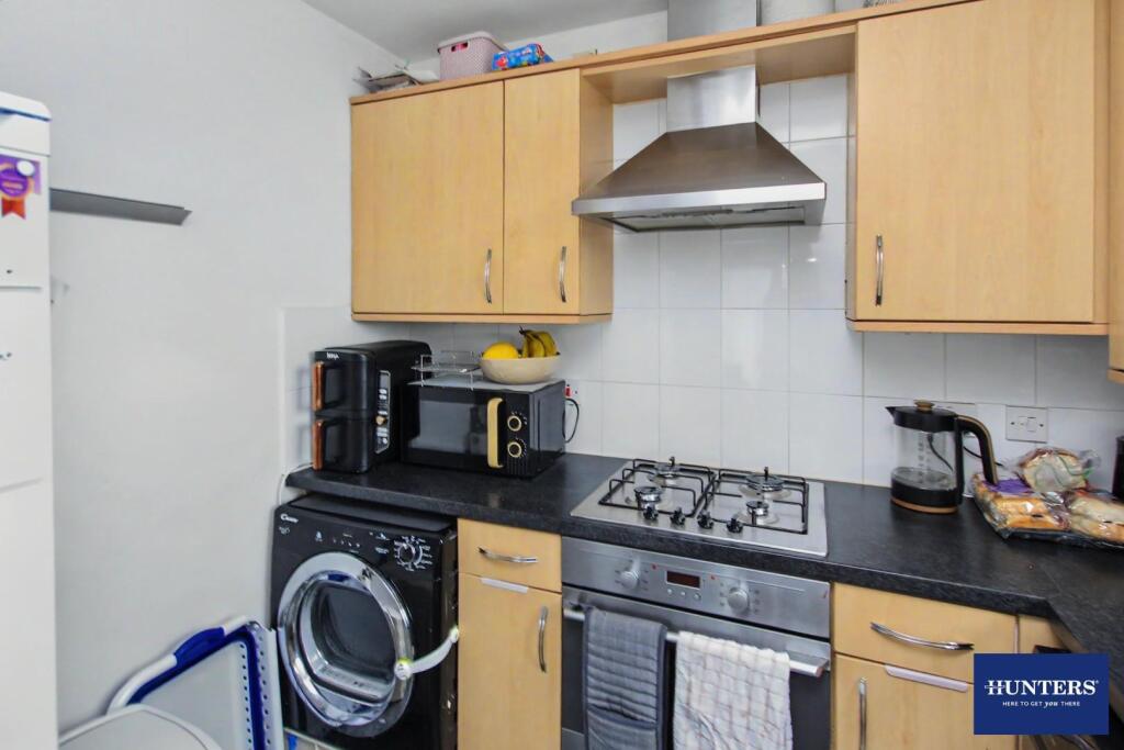 Sandhill Close ,Bradford, BD8 0DZ - View 6
