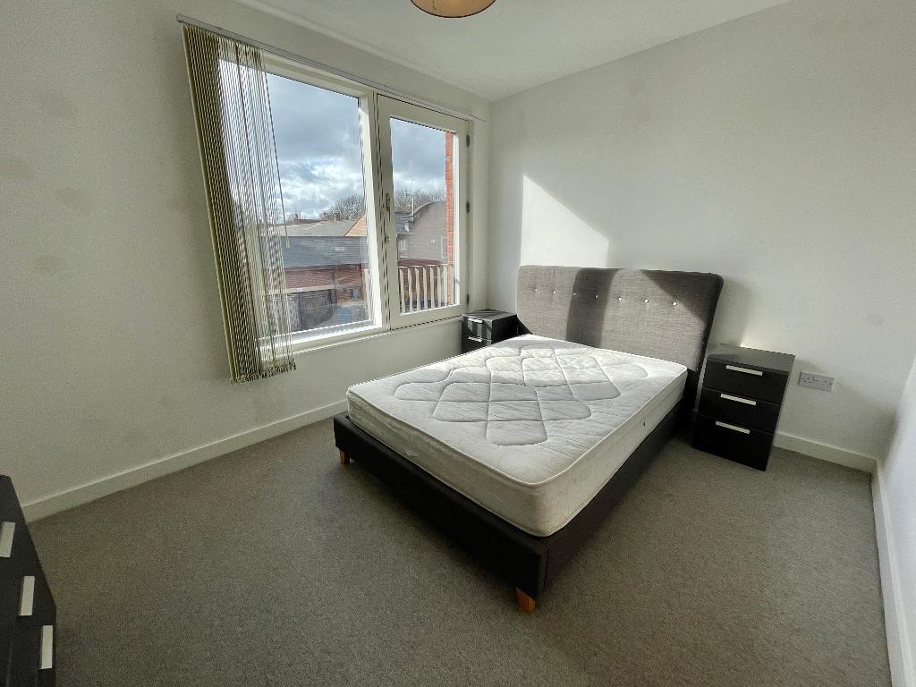 3 bedroom mews property for rent