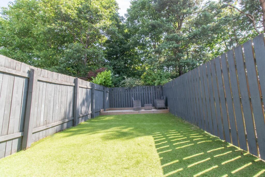 House in Livingston, Deans - View 4