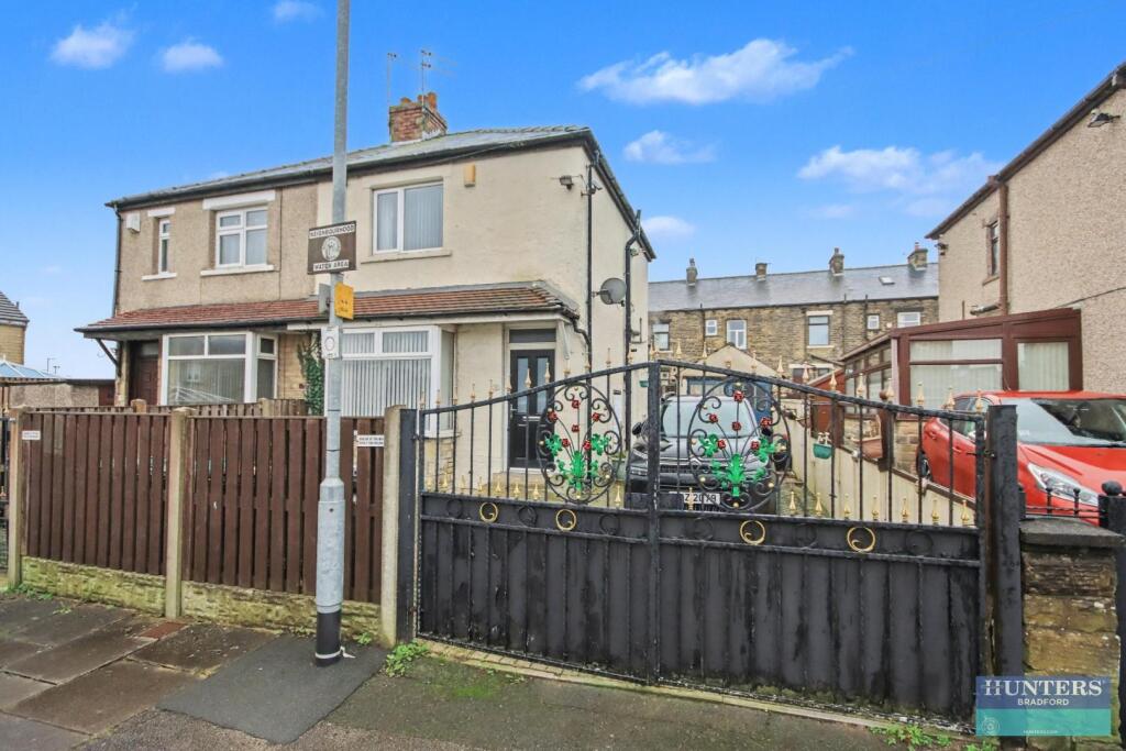 Main image of property: Anlaby Street, Laisterdyke, Bradford, West Yorkshire, BD4 8PS