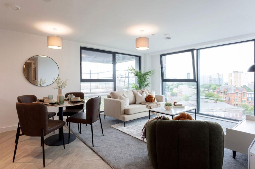 2-bed apartment on Salford ,M6 6PE, £250,000