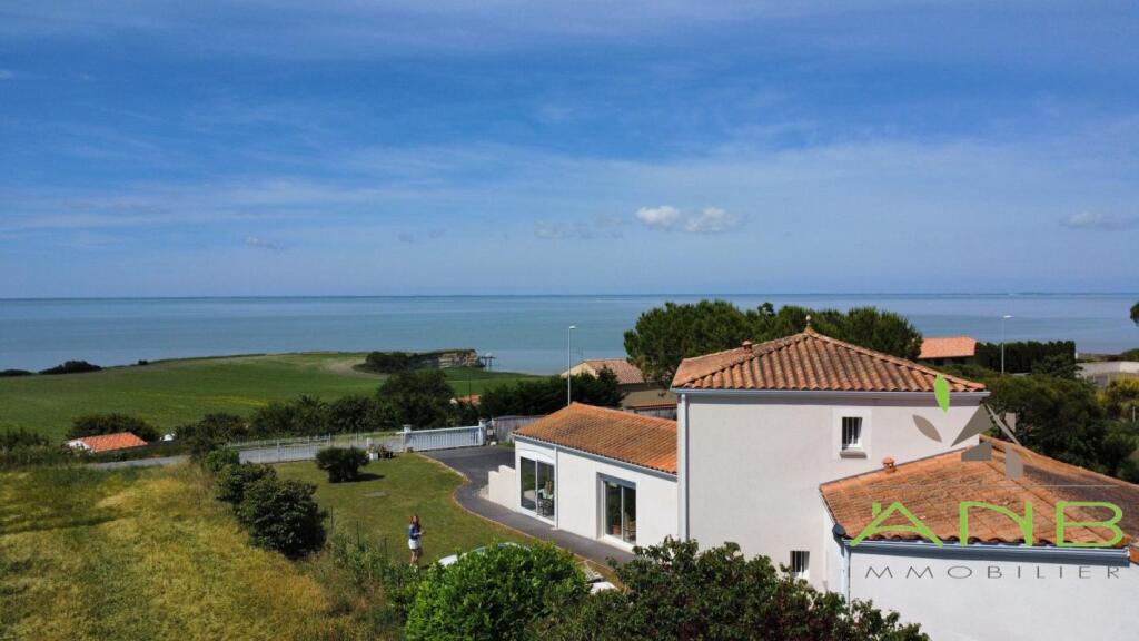 Main image of property: Poitou-Charentes, Charente-Maritime, Barzan