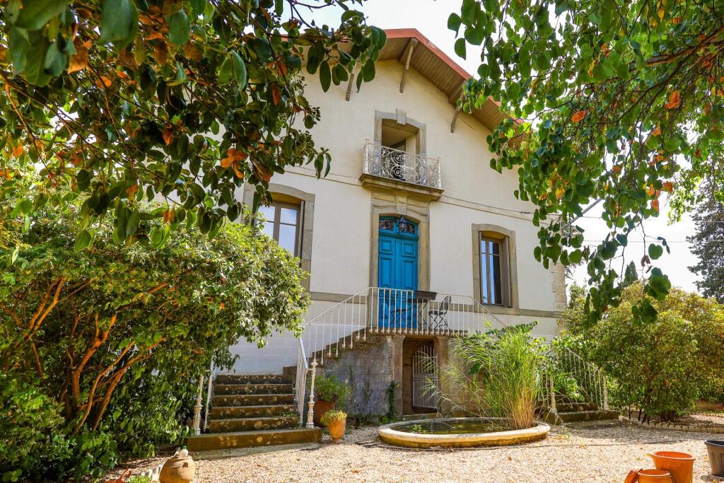 Main image of property: Languedoc-Roussillon, Aude, Carcassonne