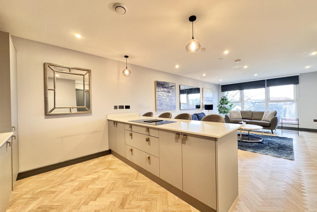 Apartment in Penarth - View 3