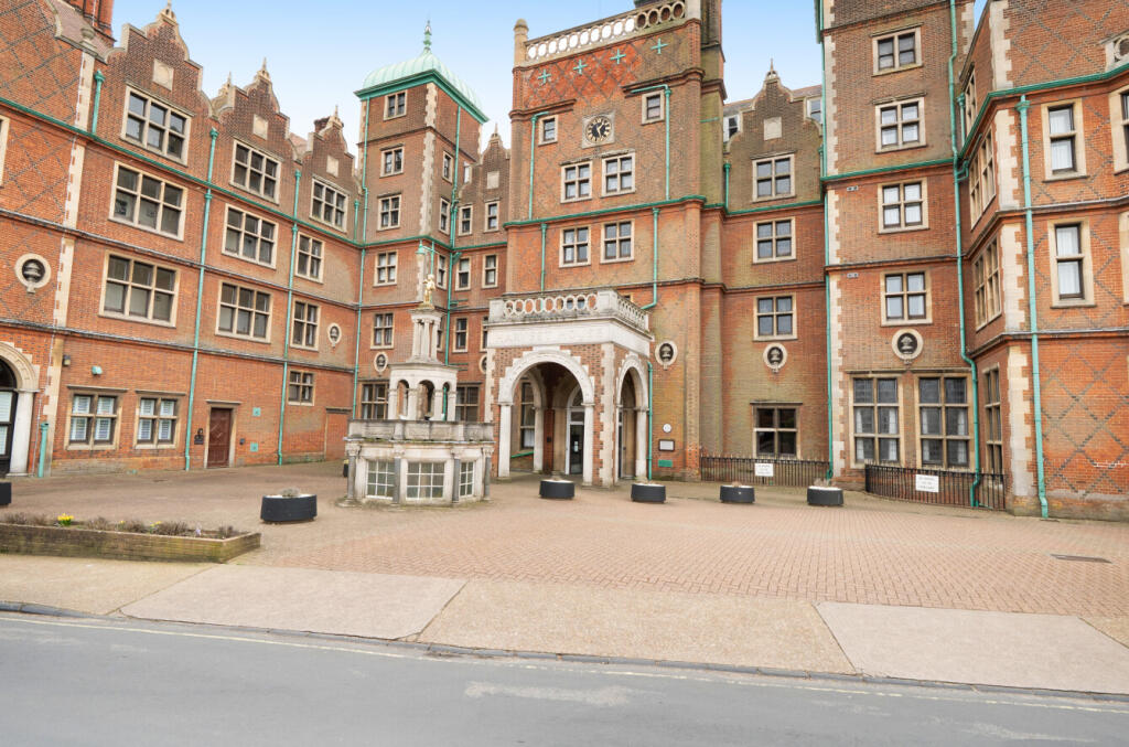 Main image of property: Cobbold Road, Felixstowe, Suffolk