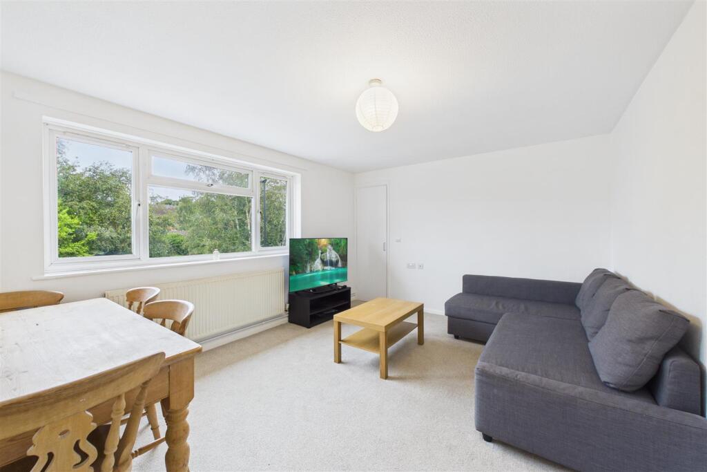 Apartment in Chichester - View 4