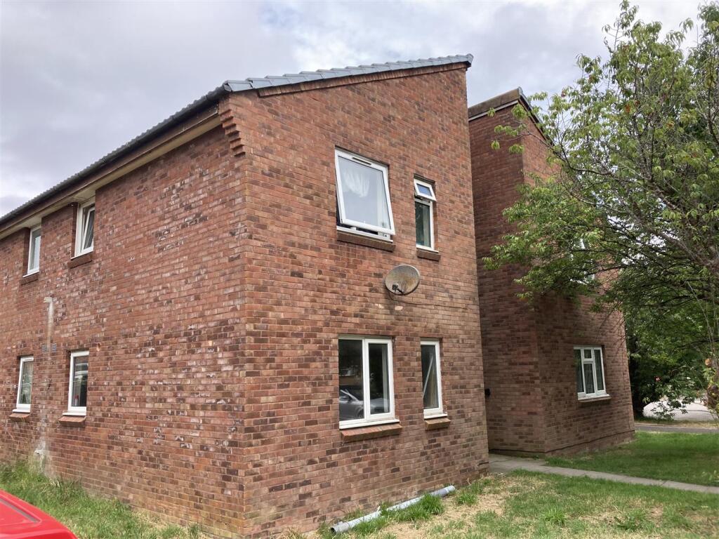 Main image of property: Studio Apartment