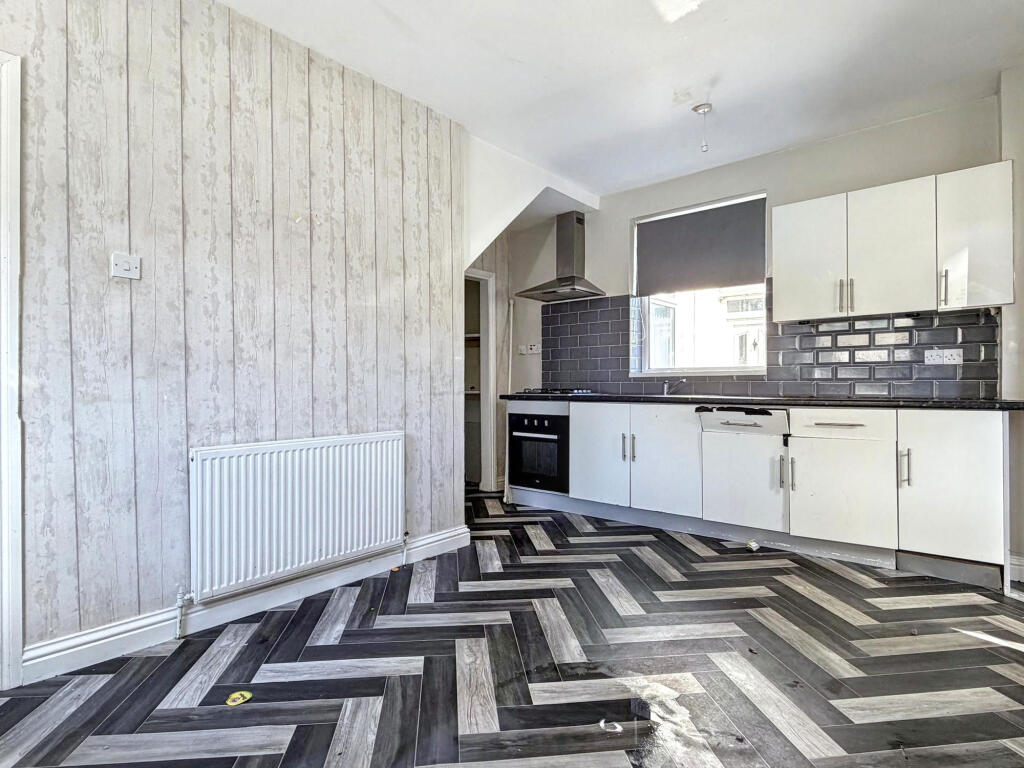 House in South Tyneside, Boldon Colliery - More