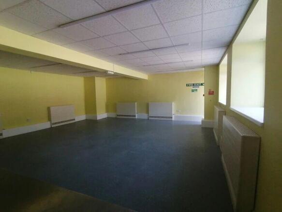 MAIN ROOM