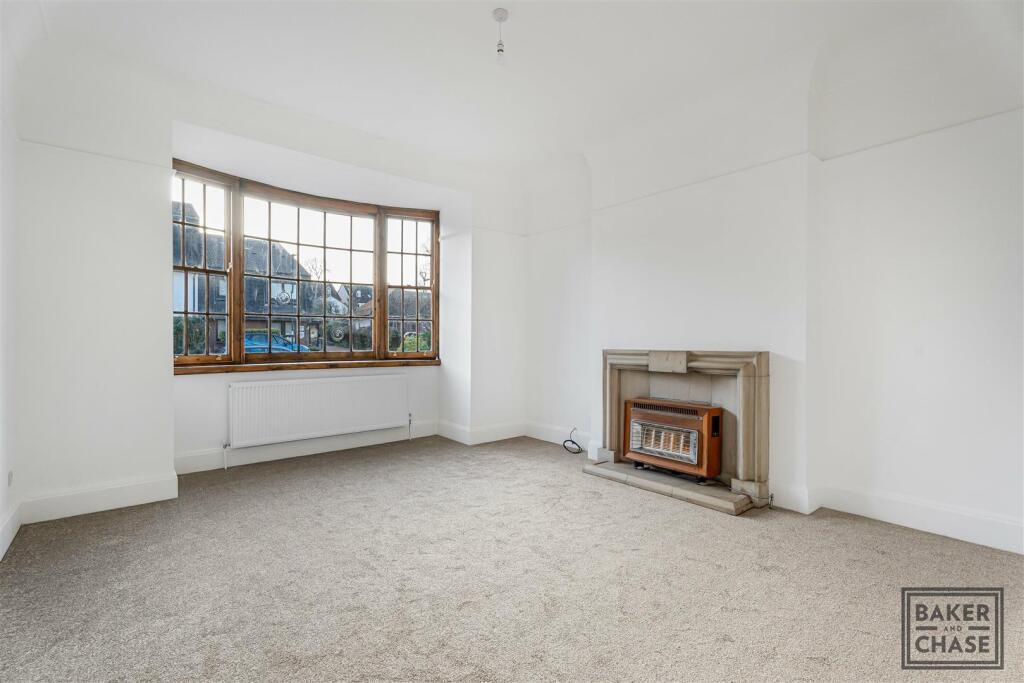 Apartment in London - View 2