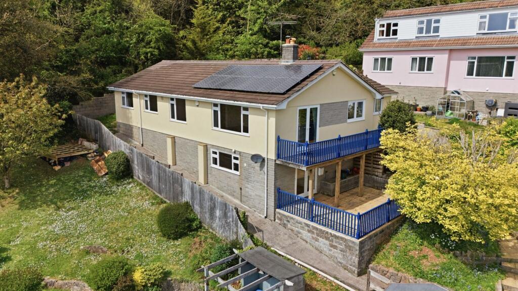 House in Weston-super-Mare, Cliftonville - View 2