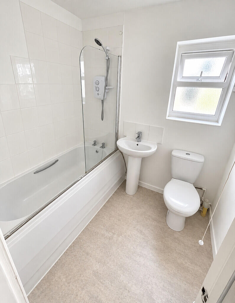 Apartment in Brighton - View 4