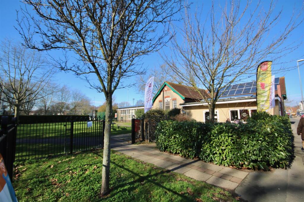 Property photo 8