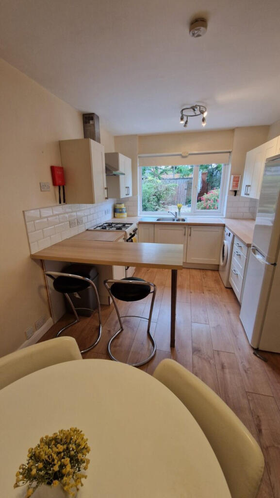 House in Bristol, Stapleton - View 4