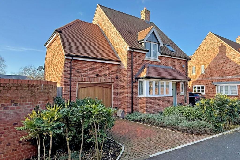 Main image of property: Martins Lane, Dorchester-on-Thames, Wallingford, OX10 7JE