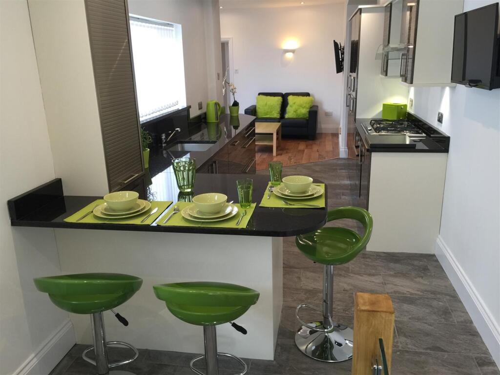 3 bedroom apartment for rent