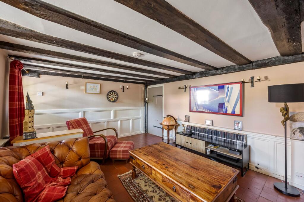 House in Haywards Heath, Cuckfield - View 6