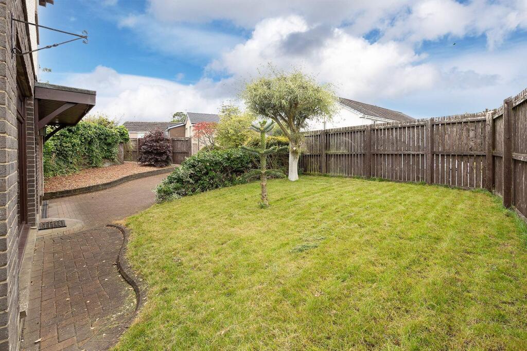 House in Edinburgh, West Lothian - View 2