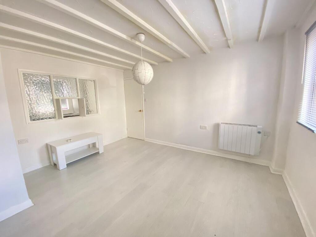 Apartment in Derby, Cathedral Quarter, Little Chester - More