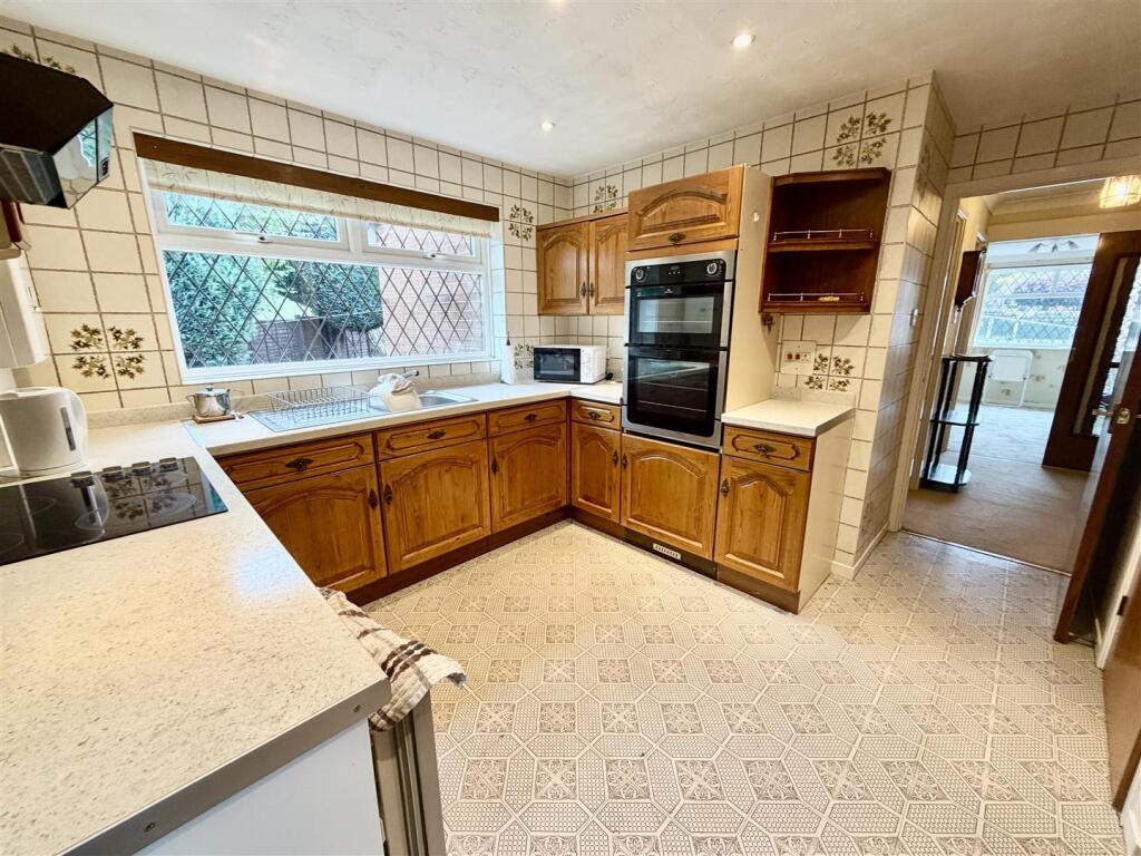 House in Leeds - View 5