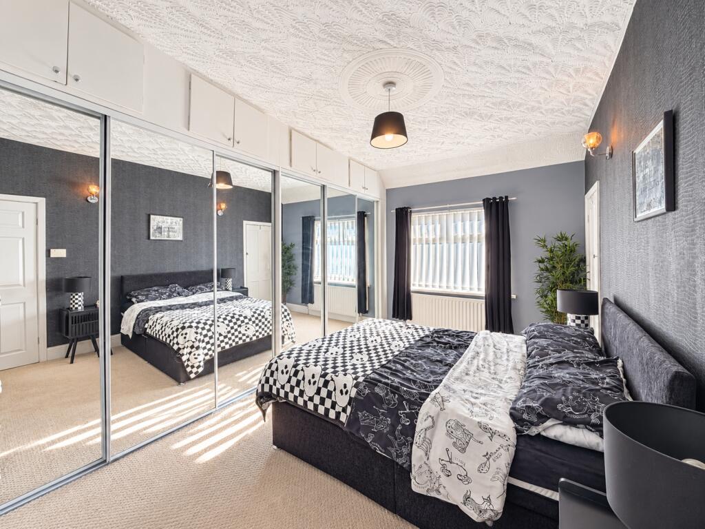 House in Seaham, Deneside - More