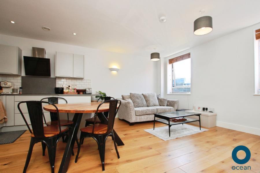 Apartment in Bristol, Stokes Croft, St Paul's - View 2