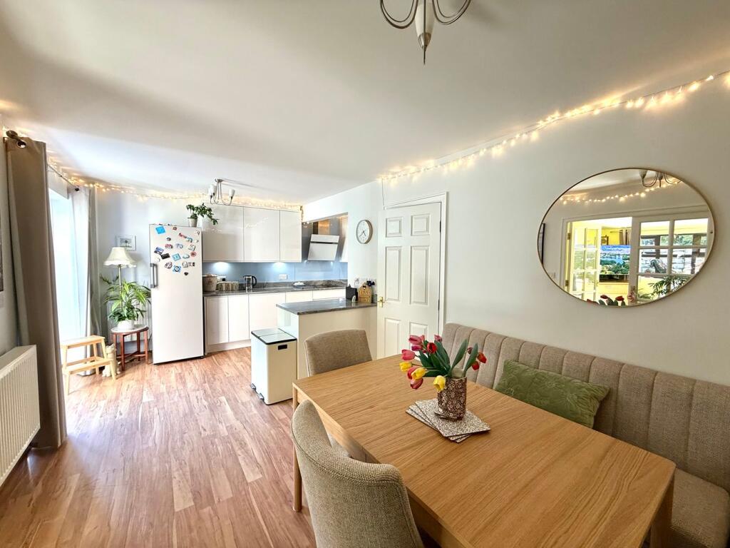 House in Bradford, Keighley - More