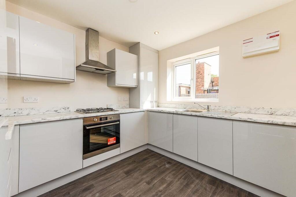 Main image of property: Oakland Place, Hemsworth, West Yorkshire, WF9