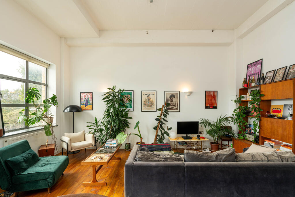 Apartment in London - View 4
