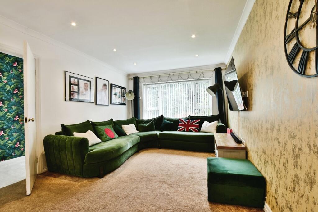 House in Stockport - View 2