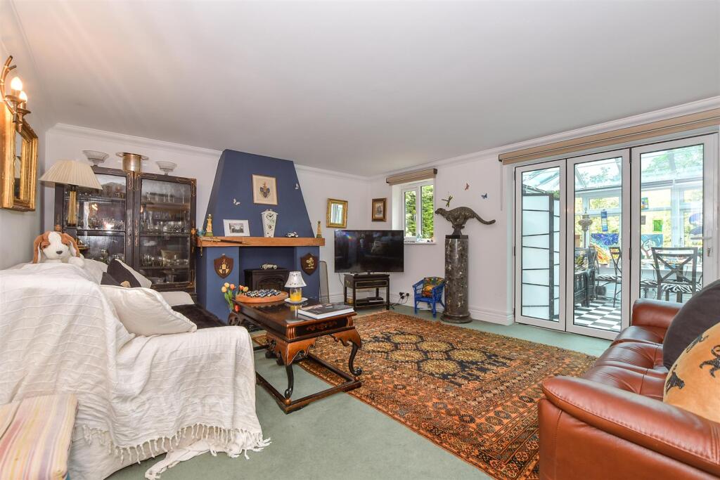 House in Tonbridge - View 5