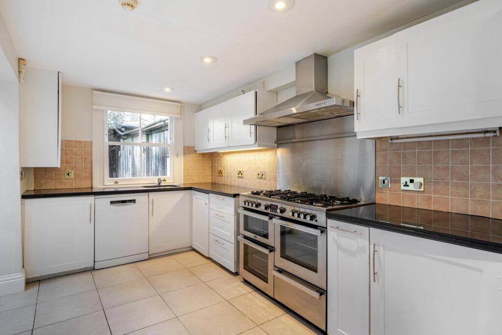 Southfields Road, East Putney, London, SW18 photo 3