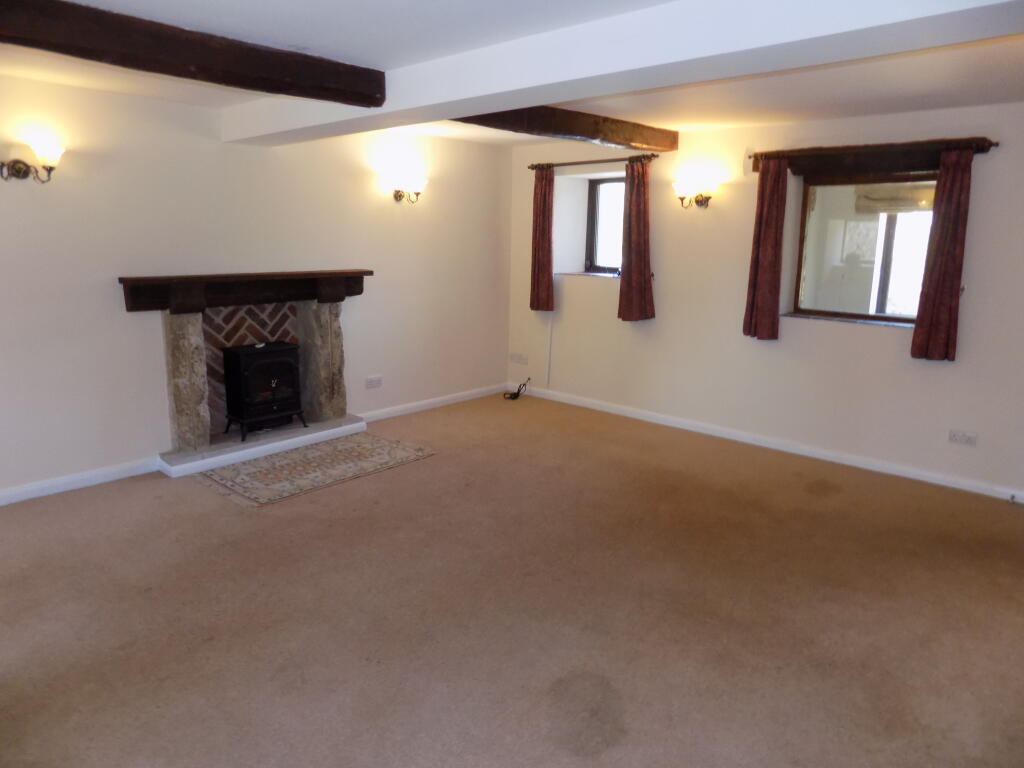 House in Matlock, Hopton - More