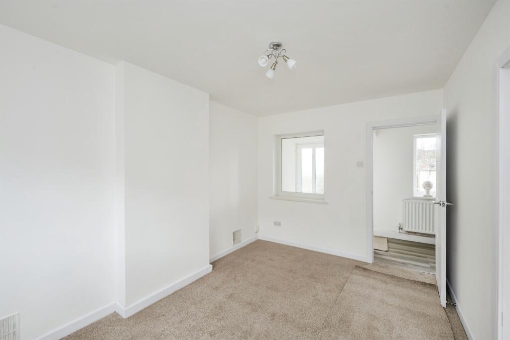 House in Swansea, Mayhill, Townhill - View 4