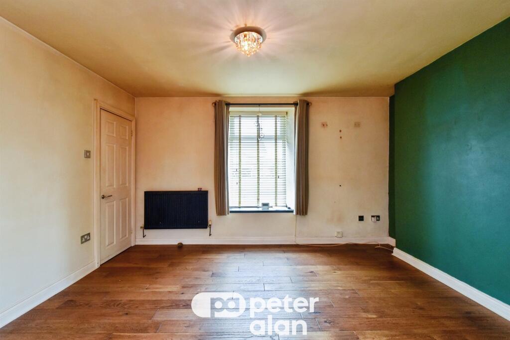 House in Cardiff, Hirwaun - View 5