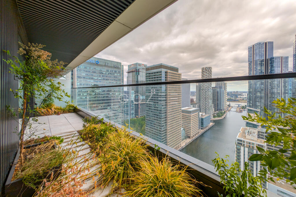 Main image of property: Wardian Building, London, E14