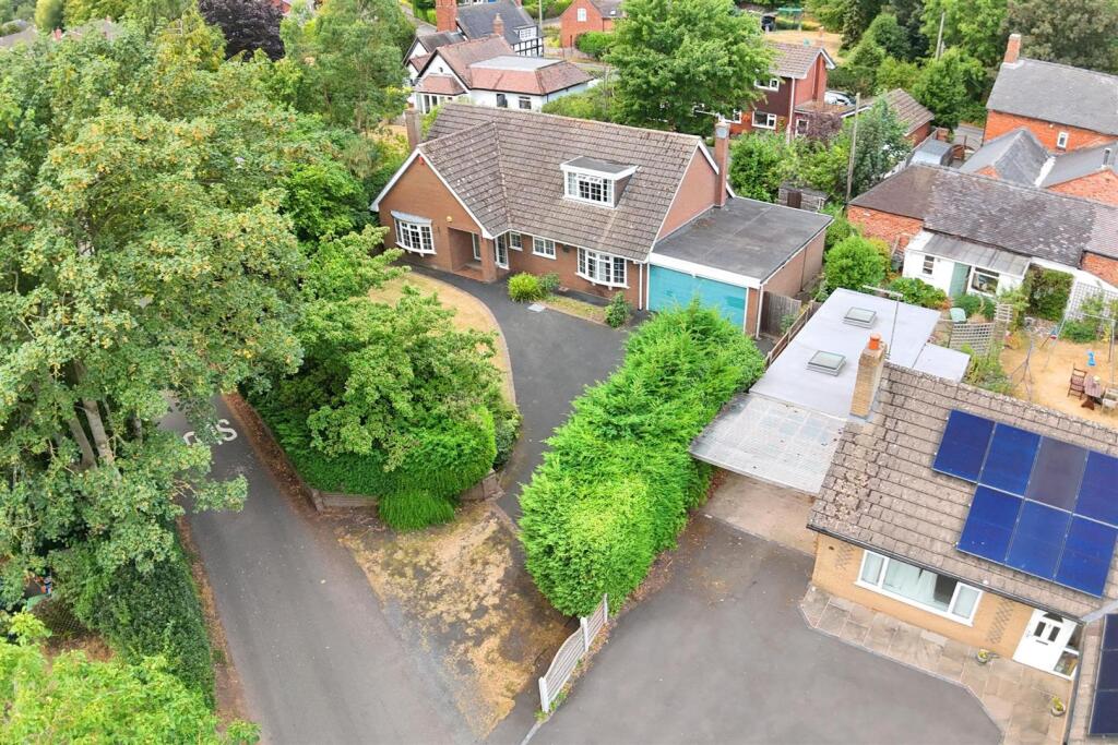 Main image of property: Robin Lane, Edgmond, Newport