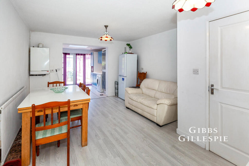 House in Southall - View 2