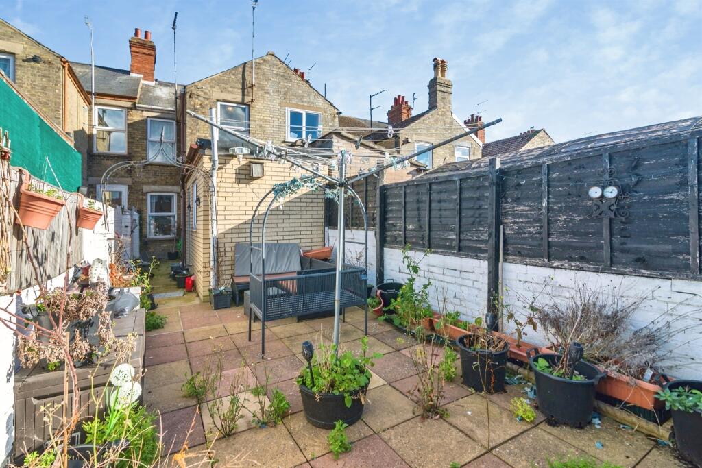 House in East Suffolk, Lowestoft - View 4